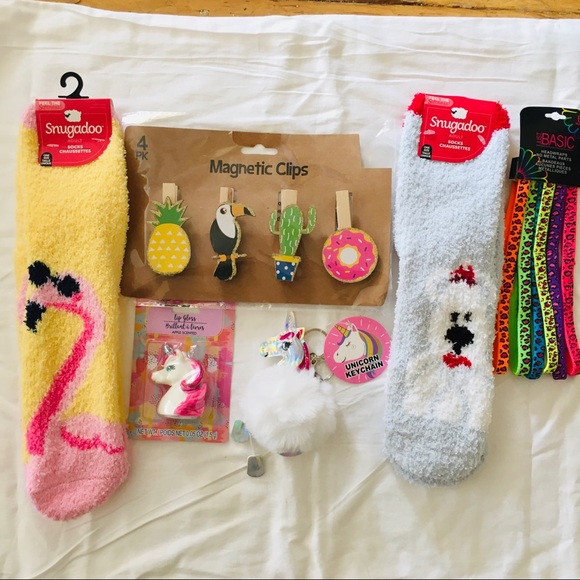 SOCKS FUZZY FLAMINGO DOG UNICORN KEY CHAIN LIP GLO - Picture 12 of 15